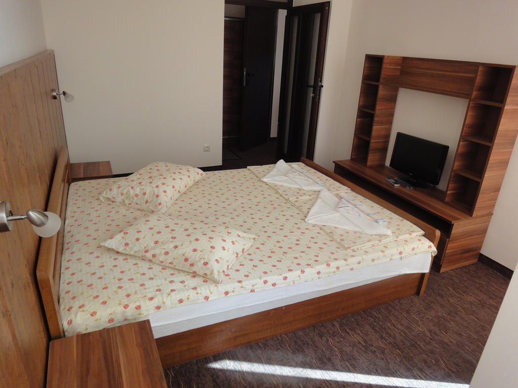 St. George Apartments Nessebar Værelse billede